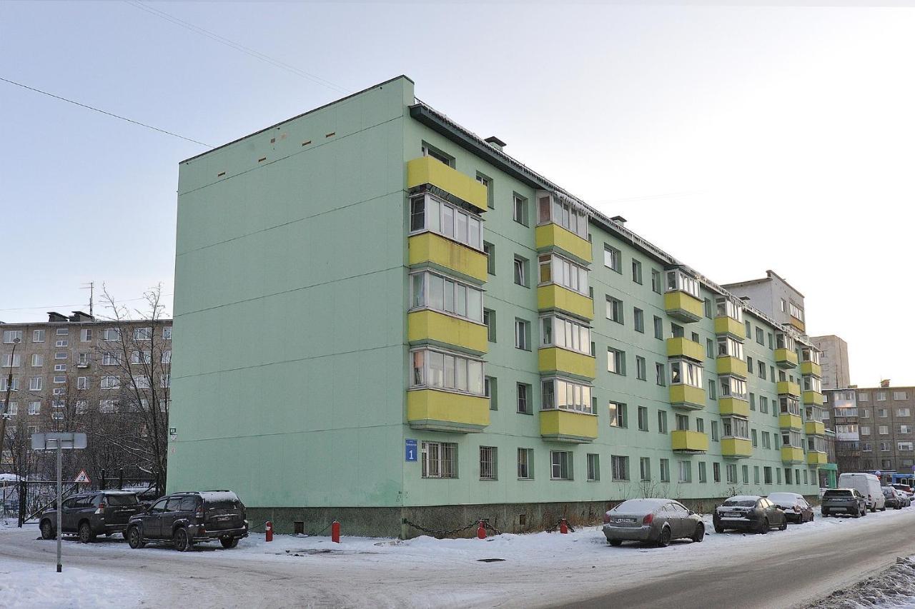 Polar Bear Apartments Zavodskaya Murmansk Exterior foto